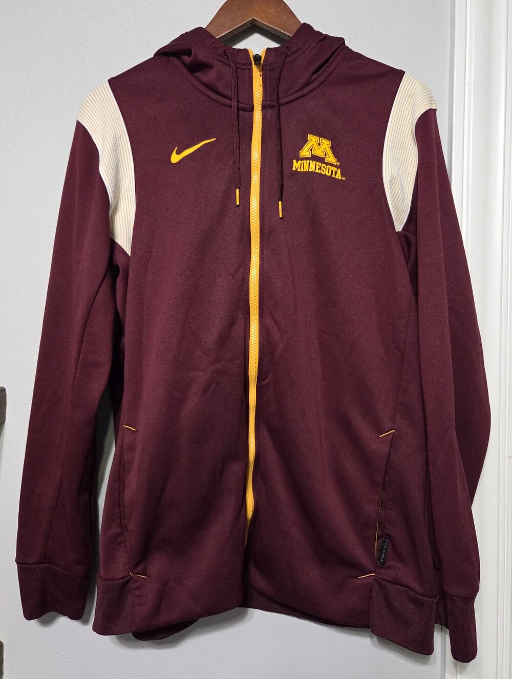 Nike Minnesota Gophers Maroon Full-Zip Hoodie Sweatshirt Jacket Women's Medium